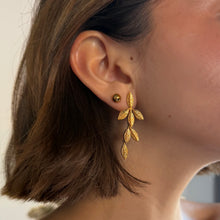 Load image into Gallery viewer, Vanilla Earring