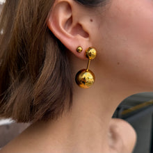 Load image into Gallery viewer, Maxi Ball Earring