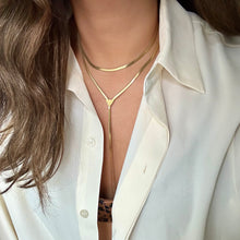 Load image into Gallery viewer, Miranda Necklaces
