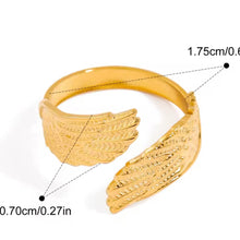 Load image into Gallery viewer, Angel Wings Ring
