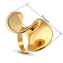 Load image into Gallery viewer, Flora Maxi Ring
